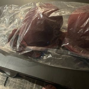 American Eagle red bra C36